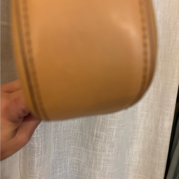 Louise et Cie Tan Leather Hobo Bag with Relaxed Silhouette - Picture 6 of 16
